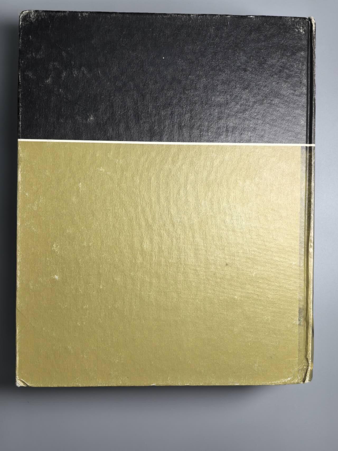 小驴勋章奖章收藏3月7日周六晚六点拍卖（珍爱和平，收藏战争，铭记历史，勿忘国耻，忠党爱国。有偿代拍，送拍规则在简介最后，参拍须阅读规则后再参拍，关系到运费包装发货时效真假辨别等关键信息，拍卖时不再发原图，看大图店主微信码在拍卖店铺介绍里） 第二次世界大战纪实大画册 全三册 完整一套，1979 年出版 印刷精良 全重约四公斤，图文并茂介绍了二战的全过程，海量二战各个战场的老照片