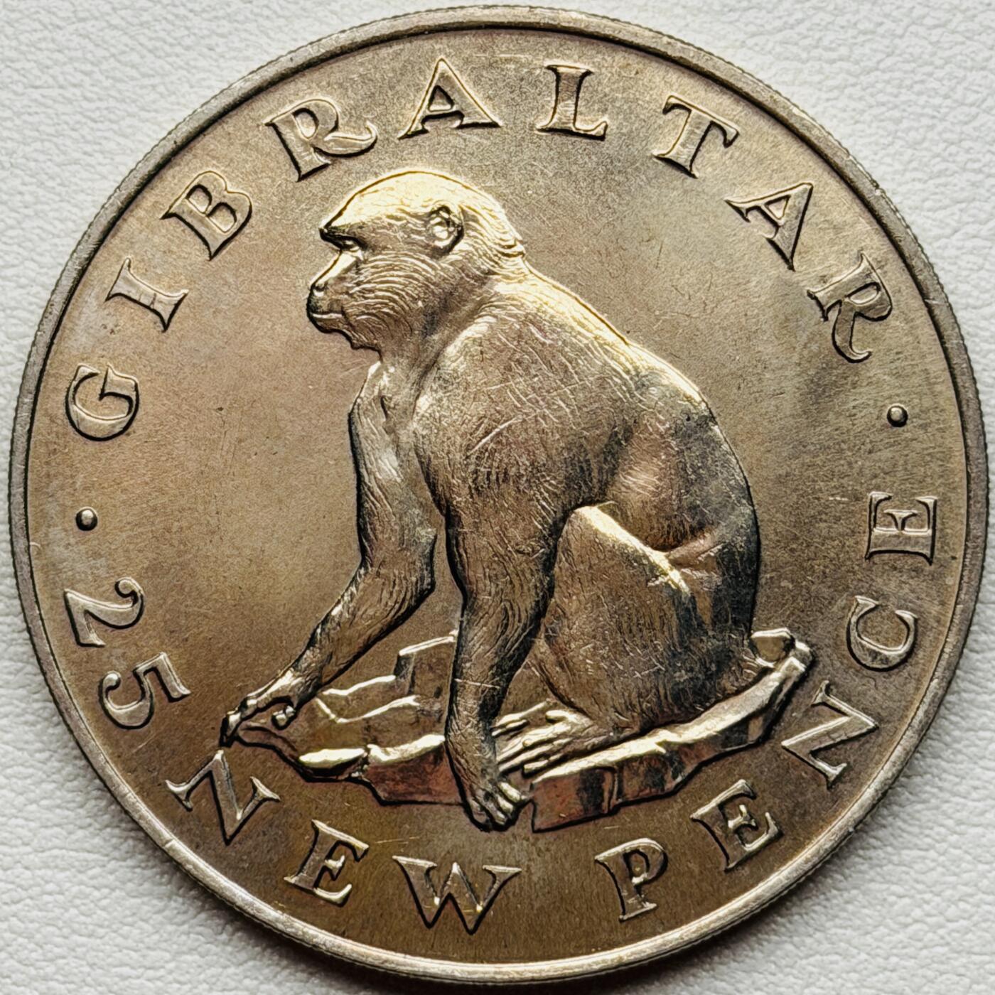 ＜星葵🌻钱币社＞硬币场·第71期·3月10日发货 直布罗陀1971年巴巴里猕猴盒装25便士克朗型纪念币