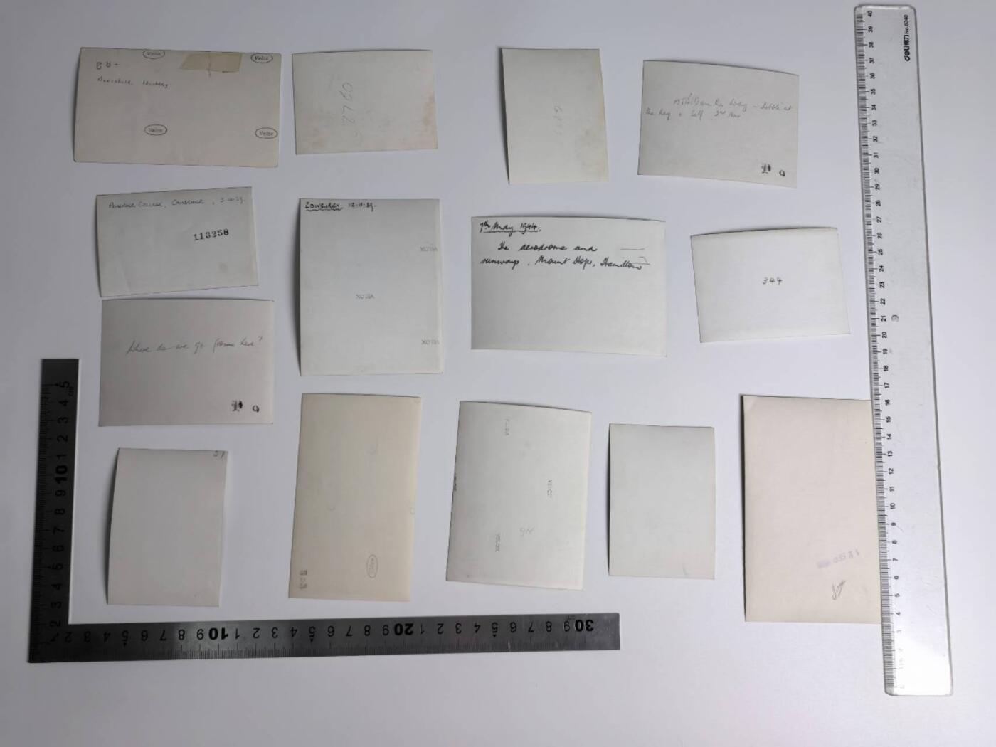 小驴勋章奖章收藏3月7日周六晚六点拍卖（珍爱和平，收藏战争，铭记历史，勿忘国耻，忠党爱国。有偿代拍，送拍规则在简介最后，参拍须阅读规则后再参拍，关系到运费包装发货时效真假辨别等关键信息，拍卖时不再发原图，看大图店主微信码在拍卖店铺介绍里）