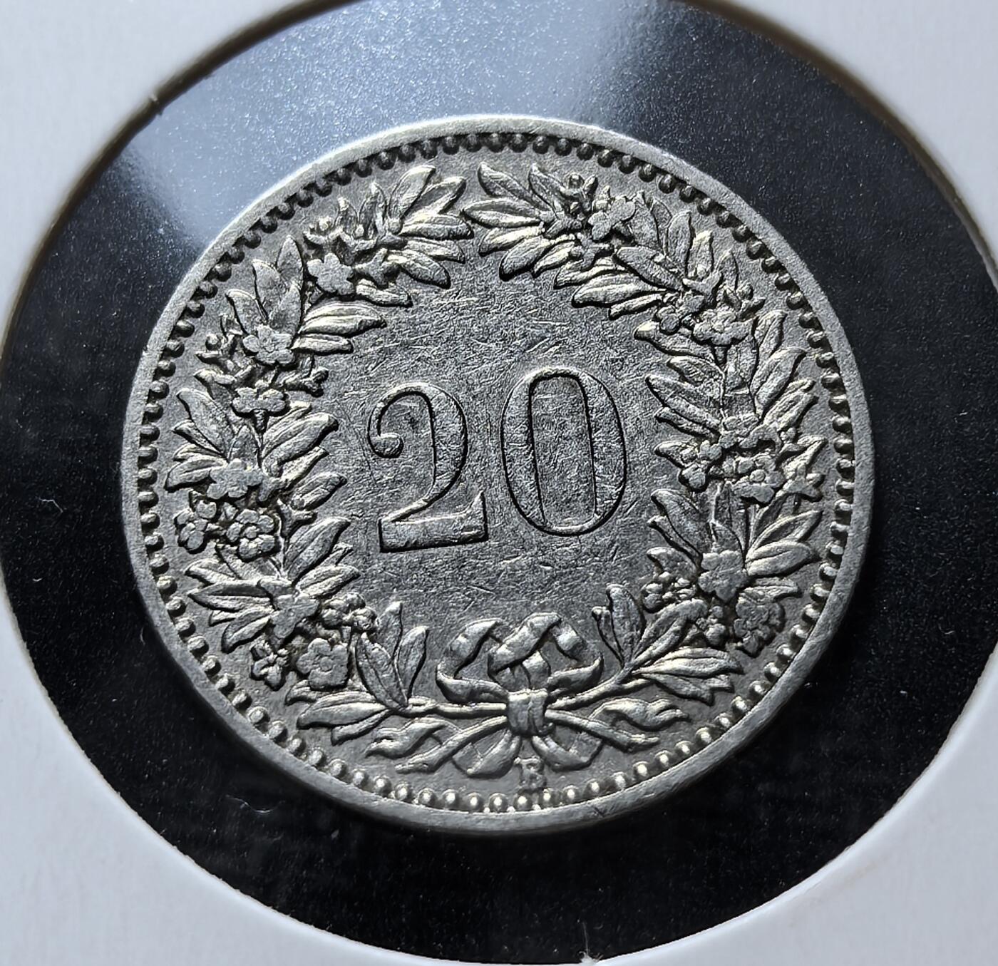 外国优质老铜币银币苏联纪念章，每周六晚九点倒数截拍，满百包邮可寄存，持续收拍 瑞士1903年20生丁，属于瑞士联邦流通辅币。正面为头戴冠冕的自由女神头像；背面葡萄花环象征丰收，是近代瑞士法郎体系的经典代表。