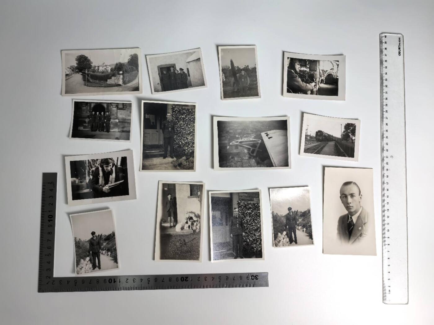 小驴勋章奖章收藏3月7日周六晚六点拍卖（珍爱和平，收藏战争，铭记历史，勿忘国耻，忠党爱国。有偿代拍，送拍规则在简介最后，参拍须阅读规则后再参拍，关系到运费包装发货时效真假辨别等关键信息，拍卖时不再发原图，看大图店主微信码在拍卖店铺介绍里）