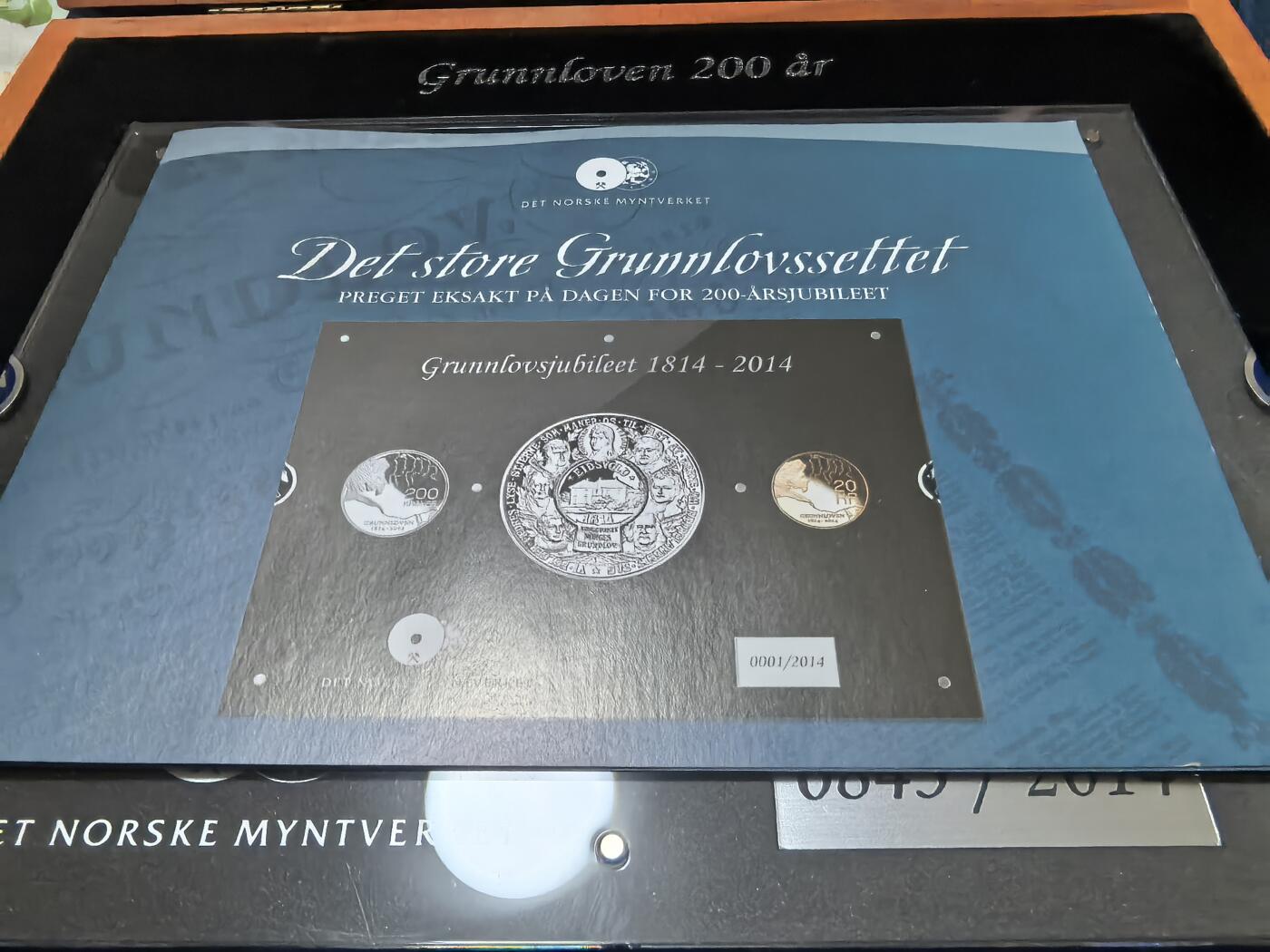 长老汇马年精选第七场拍卖 2014挪威银币章3枚豪华套装，盒证全，92.73克925银，2014套，麦稀奇首见