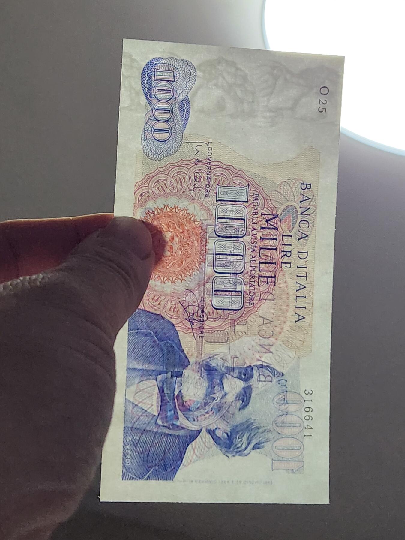 3月6号晚上8点 外国纸币自动截拍第35场 意大利稀少品种新品原票