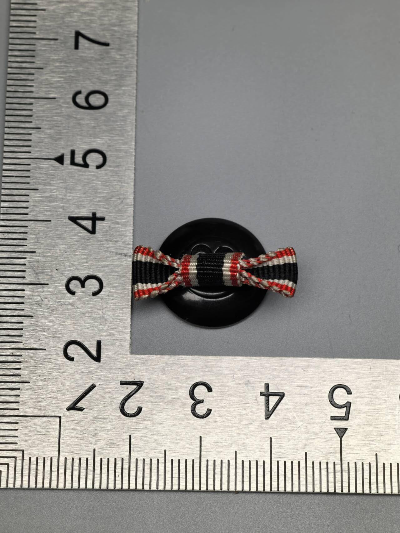 小驴勋章奖章收藏3月7日周六晚六点拍卖（珍爱和平，收藏战争，铭记历史，勿忘国耻，忠党爱国。有偿代拍，送拍规则在简介最后，参拍须阅读规则后再参拍，关系到运费包装发货时效真假辨别等关键信息，拍卖时不再发原图，看大图店主微信码在拍卖店铺介绍里） 二级战功勋章略章