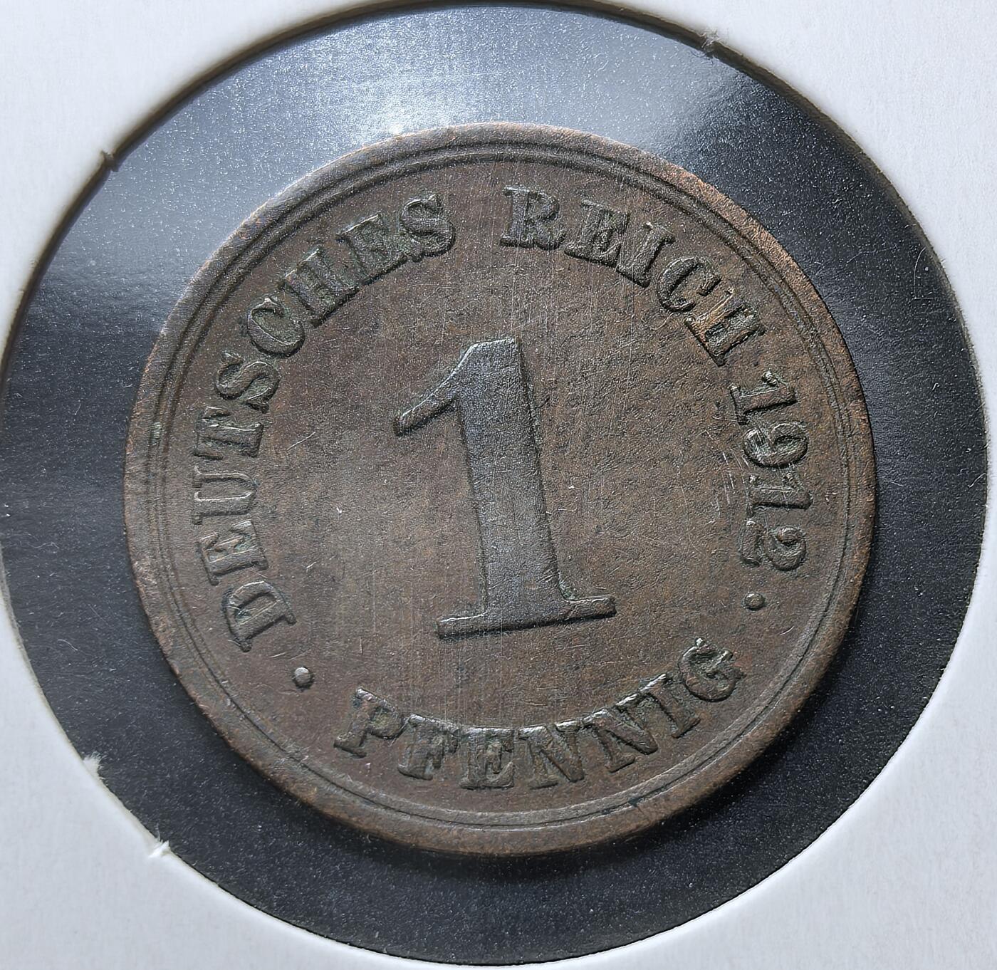 外国优质老铜币银币苏联纪念章，每周六晚九点倒数截拍，满百包邮可寄存，持续收拍 德意志帝国1912年1芬尼F版，为威廉二世统治时的辅币，材质为铜，正面铸帝国鹰徽，是一战前德国统一货币体系的产物，见证帝国晚期经济与社会风貌，1918 年帝国覆灭后逐步退出流通。