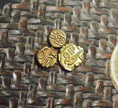 2026年3月捡漏拍 - 印度法兰金币一组3枚