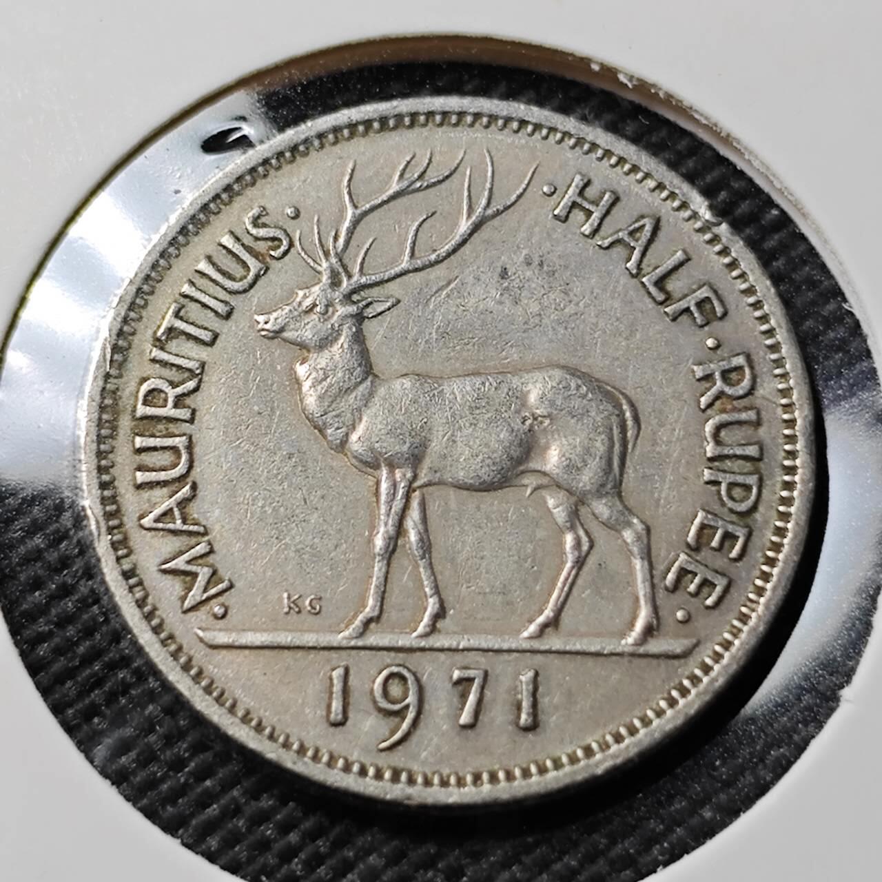 KK钱币收藏小铺   第401期 2月预留时间 周末发货  1971英属塞浦路斯1/2卢比