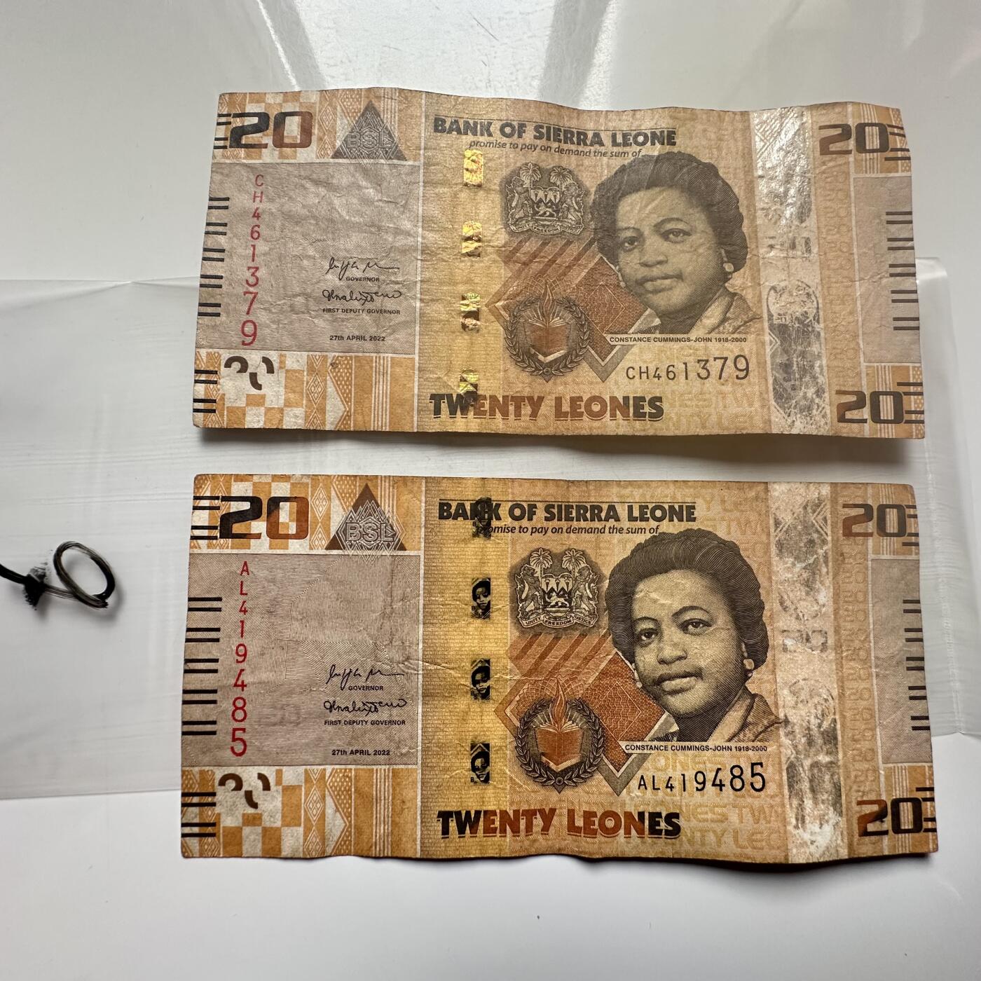 🌹外币初藏🌹🐯2026年第25场  每周二四六晚8️⃣点 接代拍 塞拉利昂2022年20利昂 2张--6