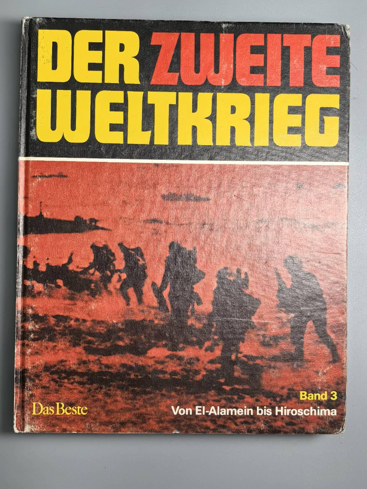 小驴勋章奖章收藏3月7日周六晚六点拍卖（珍爱和平，收藏战争，铭记历史，勿忘国耻，忠党爱国。有偿代拍，送拍规则在简介最后，参拍须阅读规则后再参拍，关系到运费包装发货时效真假辨别等关键信息，拍卖时不再发原图，看大图店主微信码在拍卖店铺介绍里） 第二次世界大战纪实大画册 全三册 完整一套，1979 年出版 印刷精良 全重约四公斤，图文并茂介绍了二战的全过程，海量二战各个战场的老照片