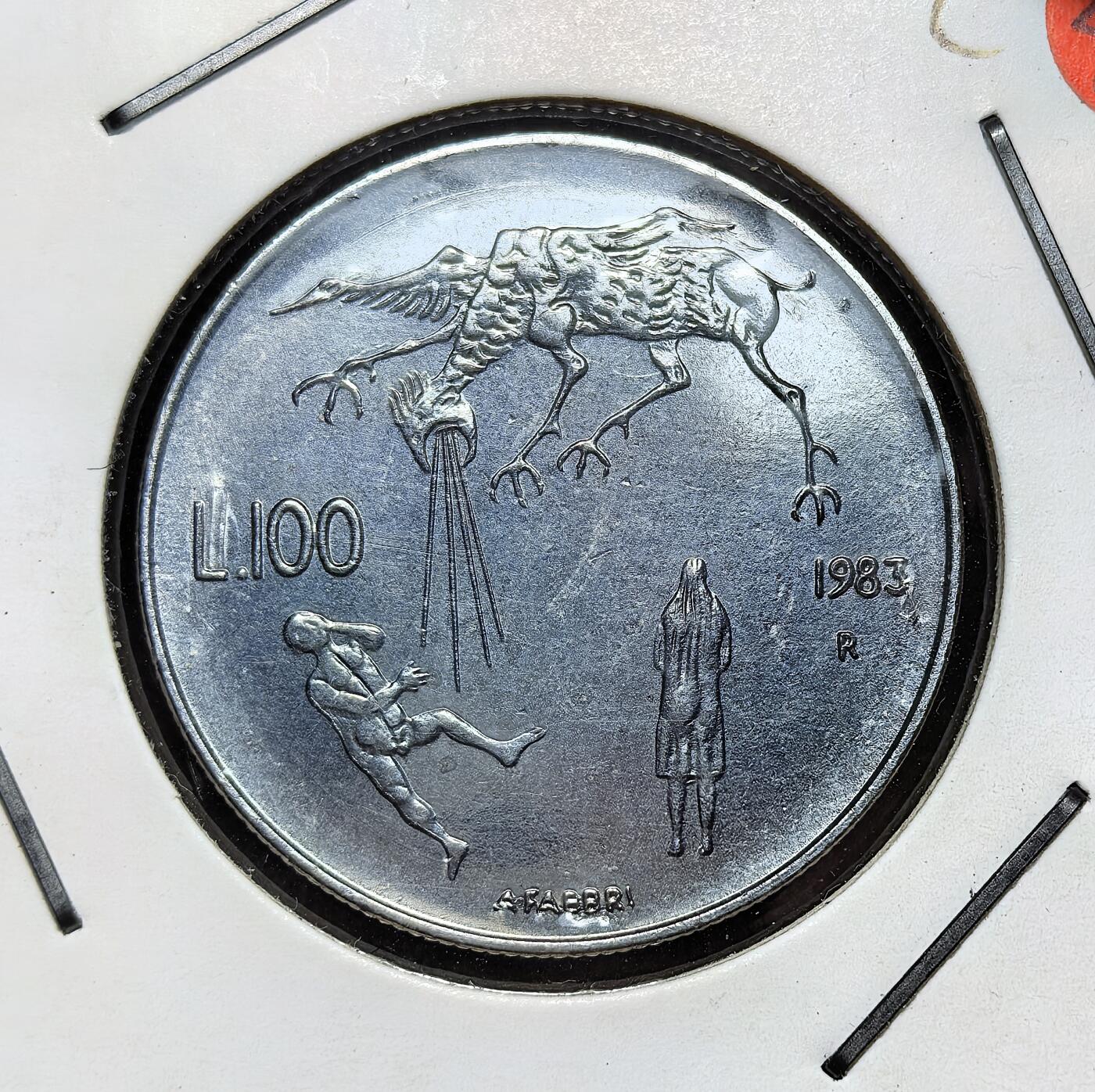 外国优质老铜币银币苏联纪念章，每周六晚九点倒数截拍，满百包邮可寄存，持续收拍 圣马力诺1983年反战100里拉纪念币，时值冷战核威胁加剧，币面以 “核战阴影” 为主题，刻画人类面对灾难的处境，由罗马造币厂铸造，以不锈钢为材质，承载反核与和平诉求。