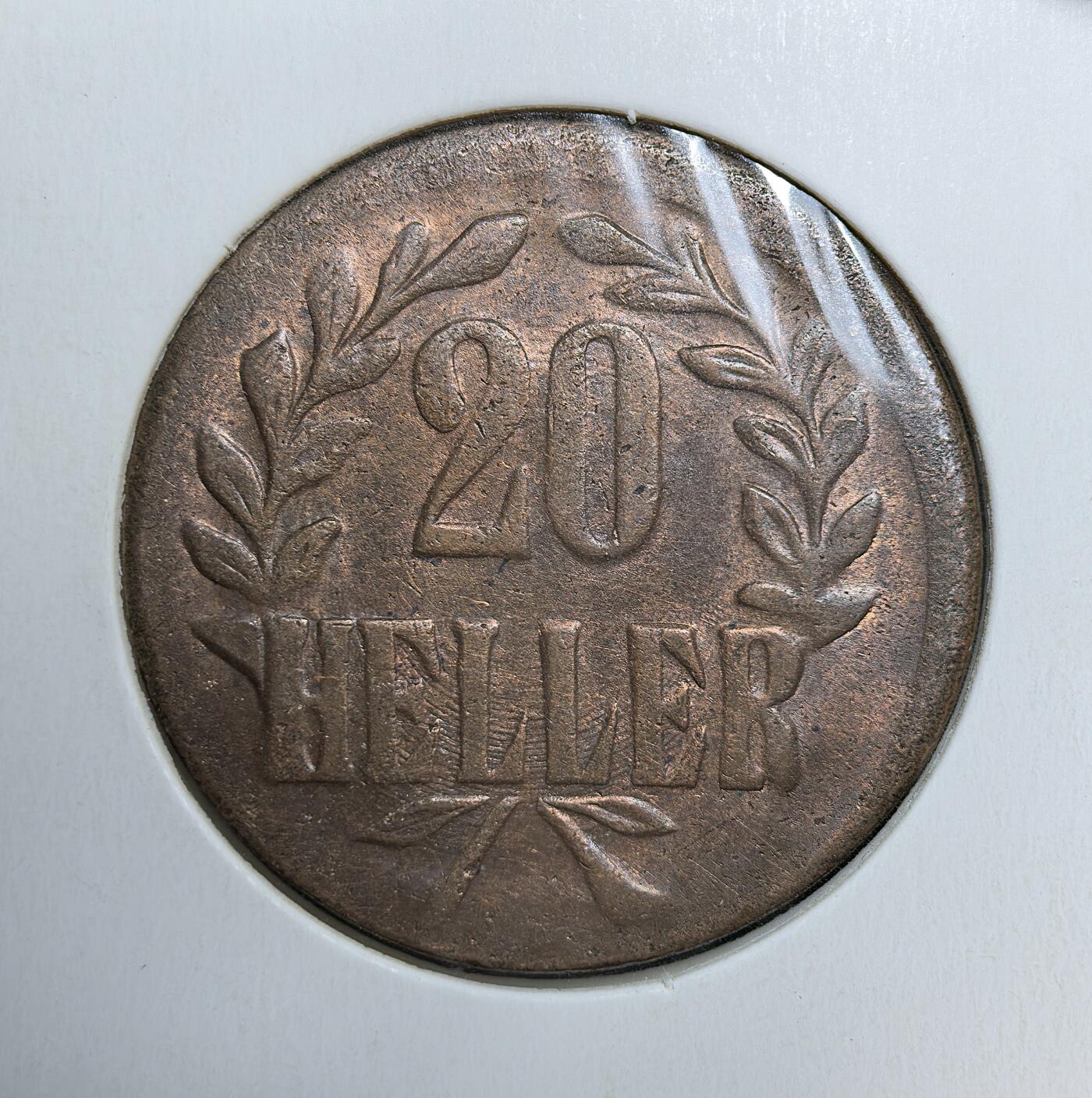 外国优质老铜币银币苏联纪念章，每周六晚九点倒数截拍，满百包邮可寄存，持续收拍 德属东非1916 年20 赫勒应急红铜币。一战爆发后，德国本土与殖民地的海上贸易被切断，殖民政府在塔波拉（T）利用缴获的军舰铜材，临时铸造此币以维持殖民统治与军费开支。