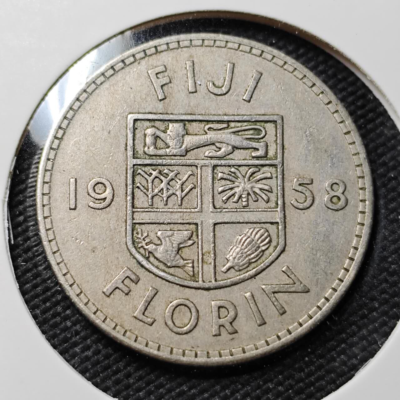 KK钱币收藏小铺   第402期 2月预留时间 周末发货  1958斐济1弗洛林