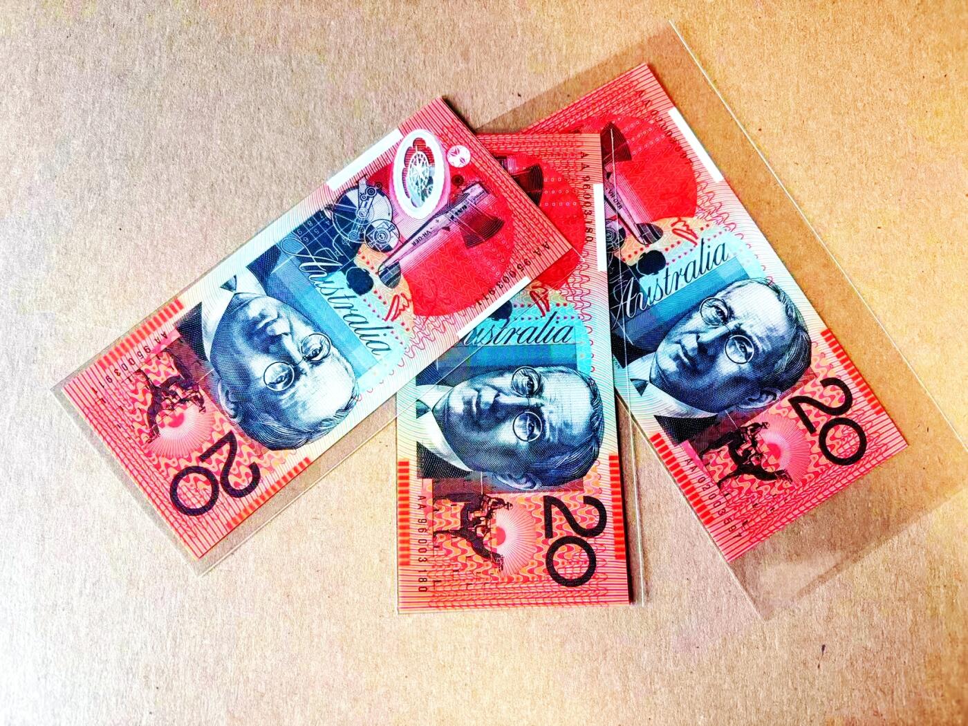  【Blue Auction】世界纸币精拍第791期——18级TOP拍卖/信誉/品质/专业/高效💫 【一组3张AA冠 含无47】澳大利亚 20元 全新UNC