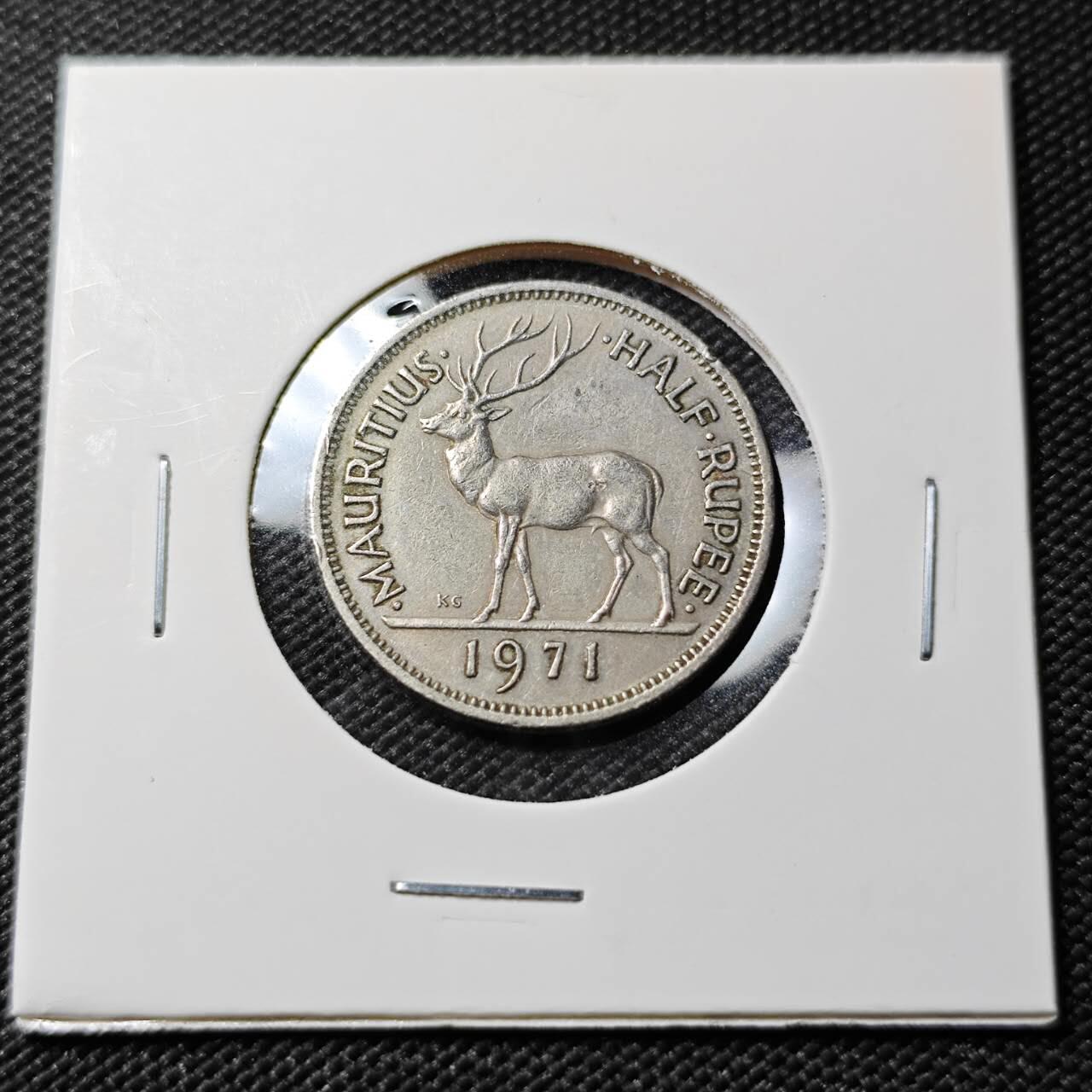 KK钱币收藏小铺   第401期 2月预留时间 周末发货  1971英属塞浦路斯1/2卢比