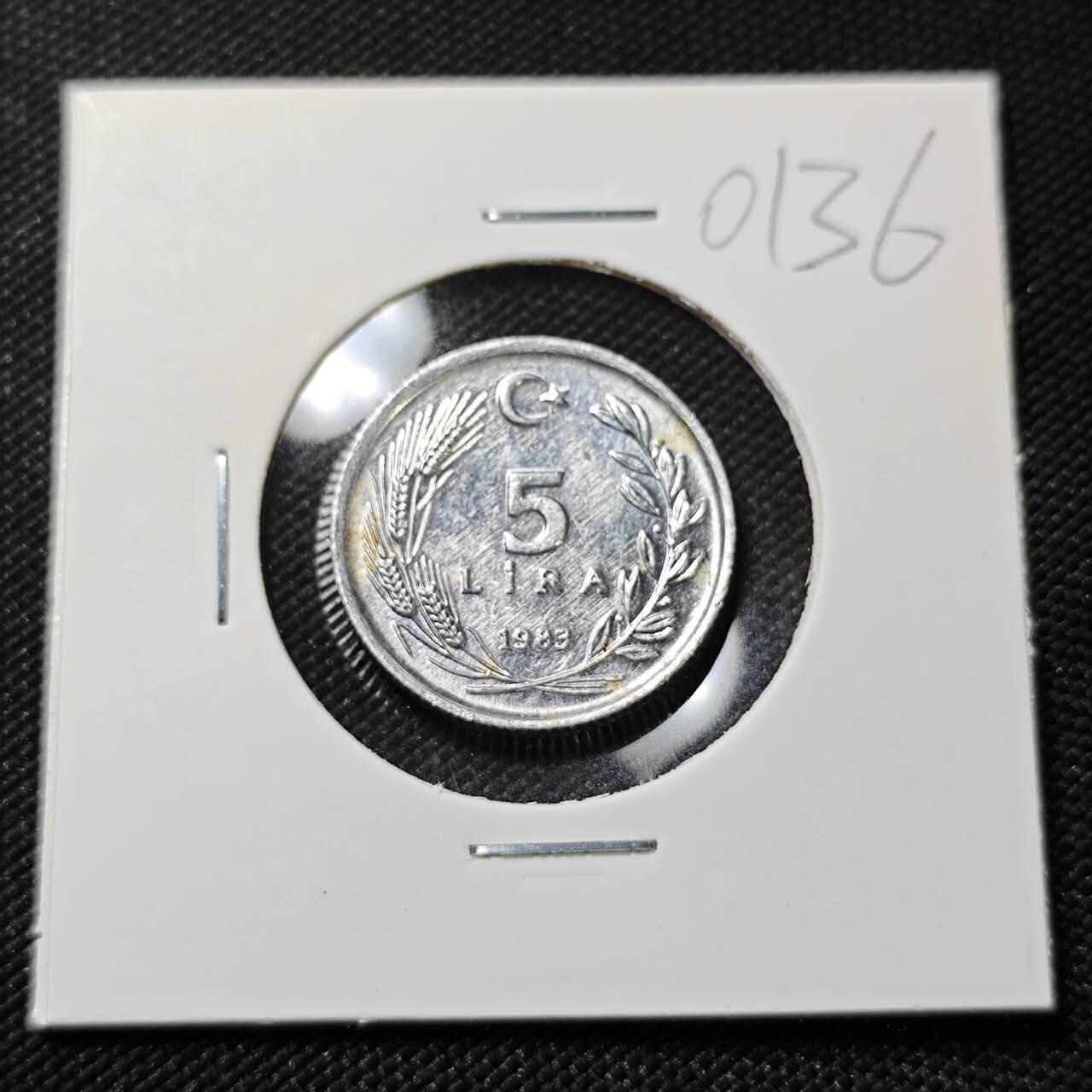 KK钱币收藏小铺   第401期 2月预留时间 周末发货  1983土耳其5里拉