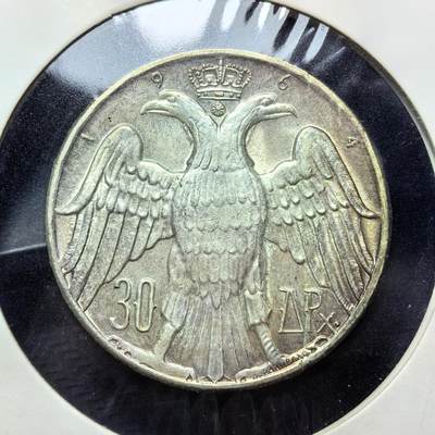 外国优质老铜币银币苏联纪念章，每周六晚九点倒数截拍，满百包邮可寄存，持续收拍 - 希腊王国1964年30 德拉克马银币12克835银纯银价215元，为纪念末代国王康斯坦丁二世与丹麦安妮 - 玛丽公主大婚铸造，正面为国王夫妇头像，背面是拜占庭双头鹰，见证希腊君主制末期的王室时刻，后希腊于 1973 年废除君主制。