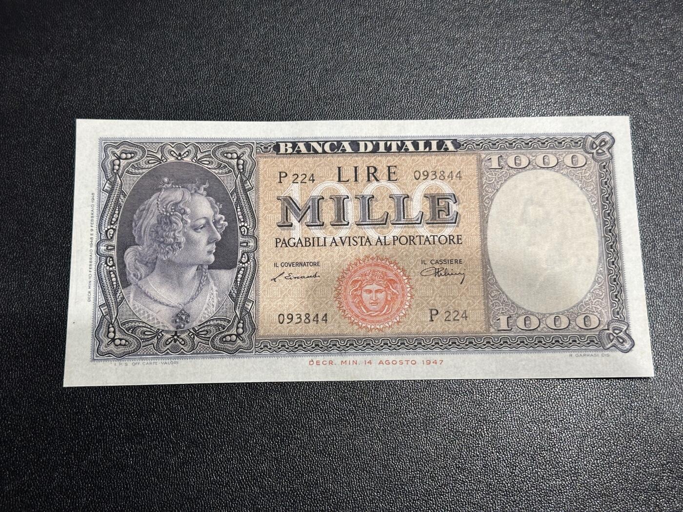 《外钞收藏家》第六百一十五期（畅拍场）（长期征集拍品、欢迎藏友们联系合作） 1947年意大利1000里拉 UNC-
