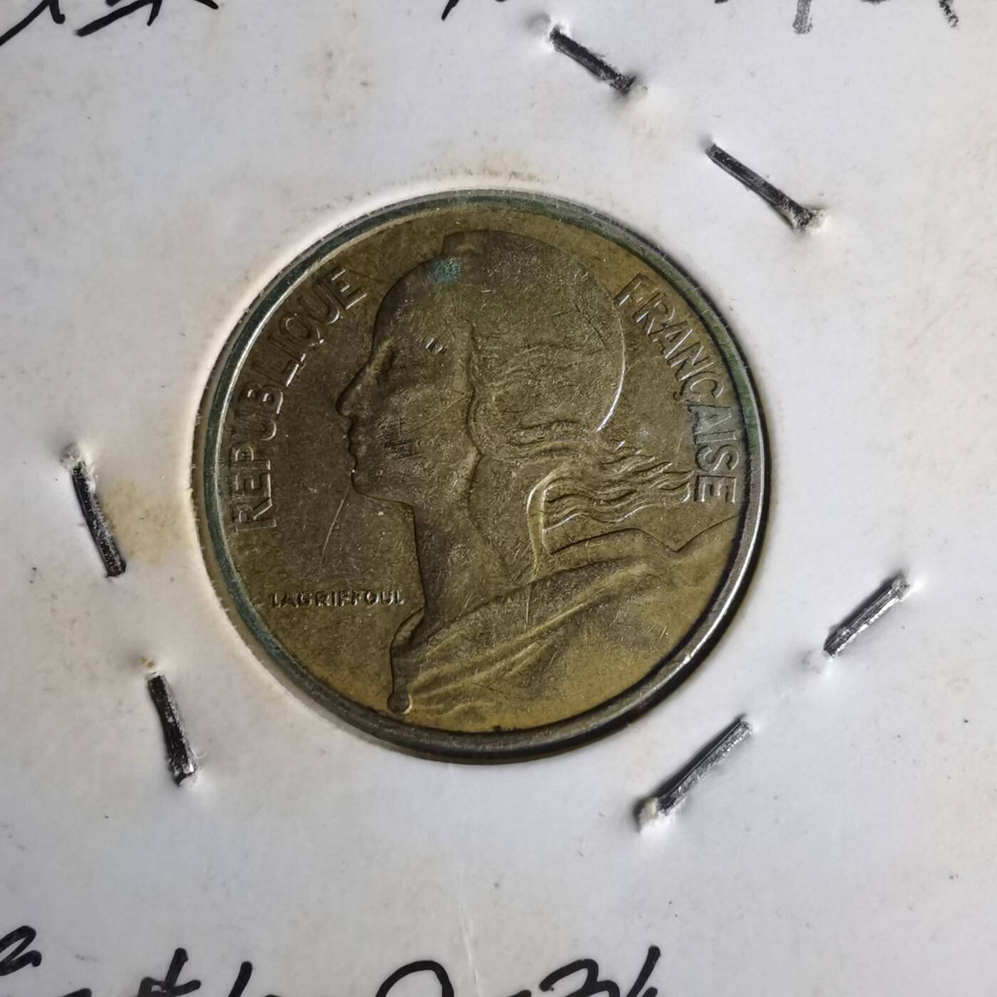 沼泽如烟--第1014场 法国1980年10分