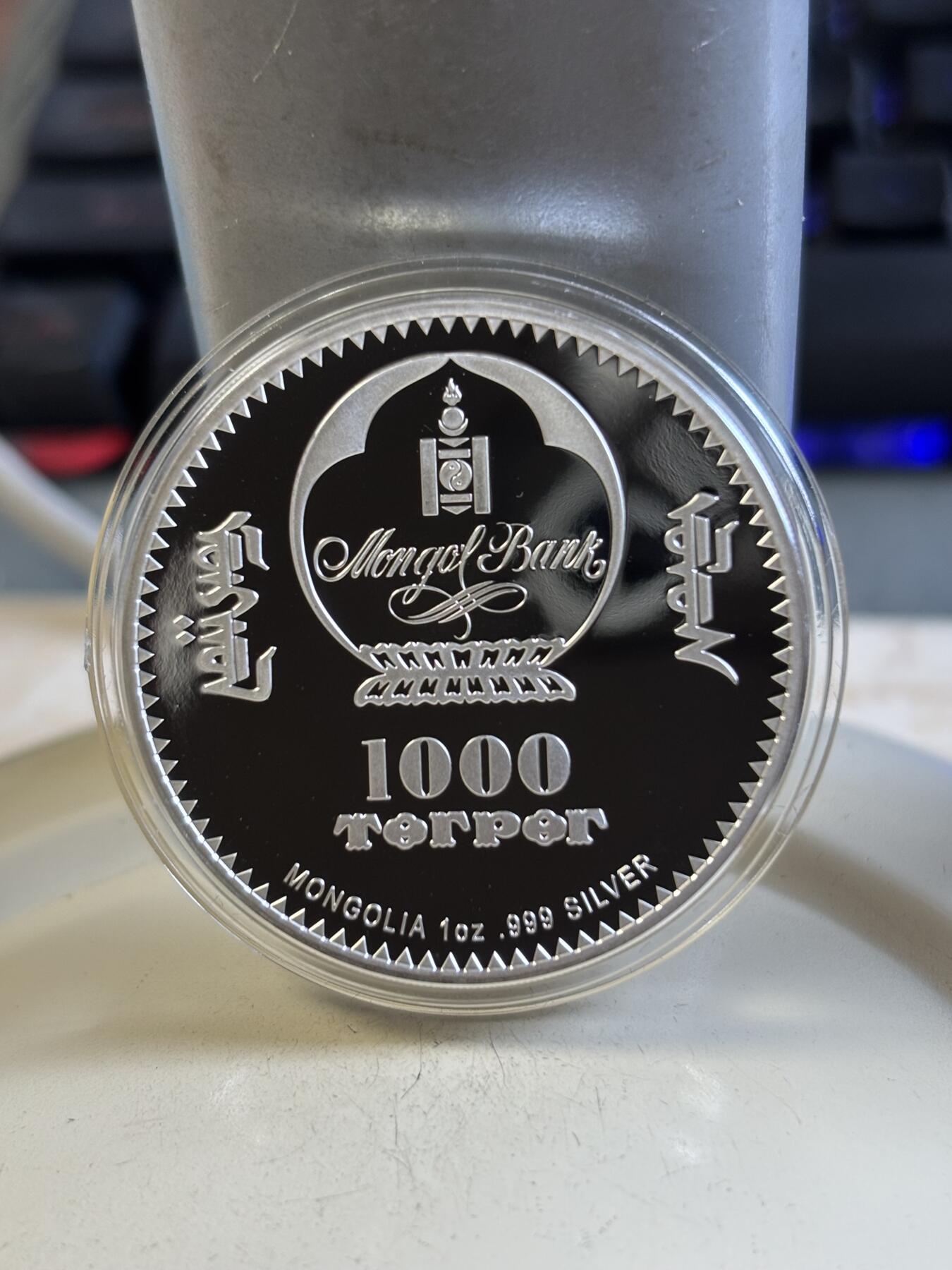 第193期拍卖 蒙古2022年伟人系列特蕾莎修女1盎司精制彩色银币,999银，发行量1000枚