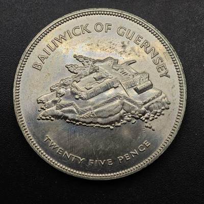  【淘币小摊】限时拍第八百七十九拍   克朗币邮币封场    每周一统一发货 - 根西岛1977年女王登基银禧25便士纪念币