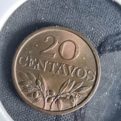 沼泽如烟--第1015场 - 葡萄牙1971年20分