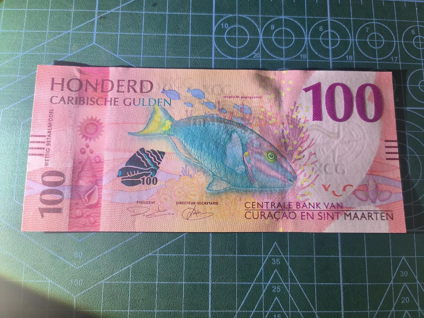 世界靓号纸钞第八十二期