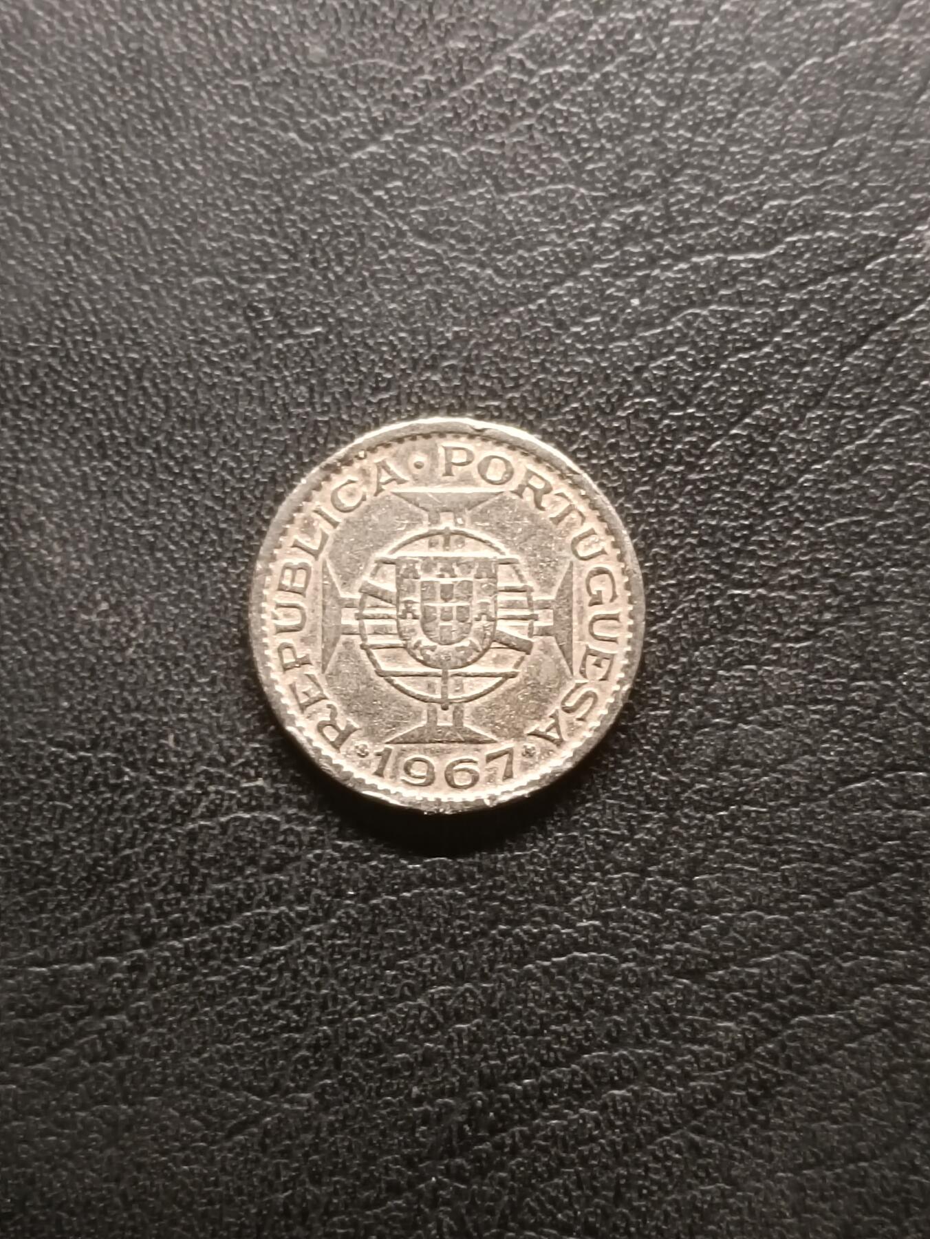 荟藏特别场次第六期——“社长的钢镚堆” 葡属佛得角1967年2.5艾斯库多 少见殖民地品种