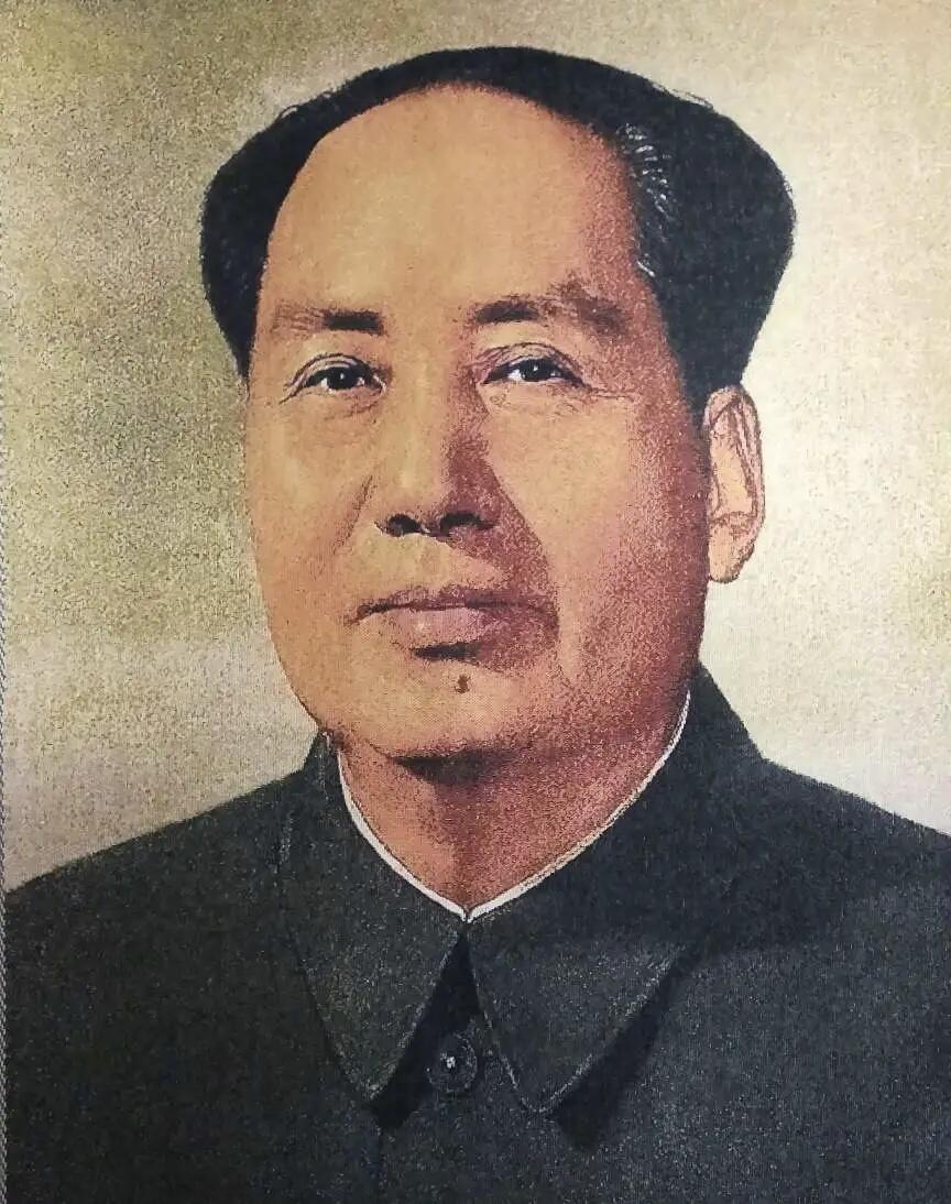 江南站杂件场 毛主席像丝织尺寸60*69