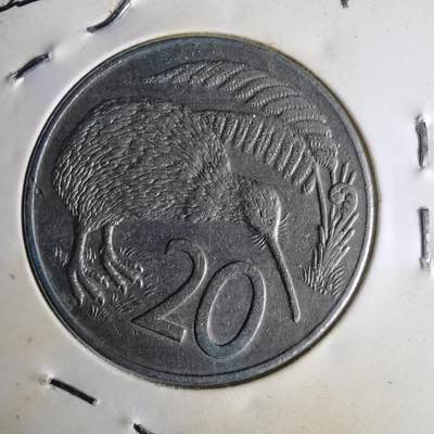 沼泽如烟--第1014场 - 新西兰1986年20分