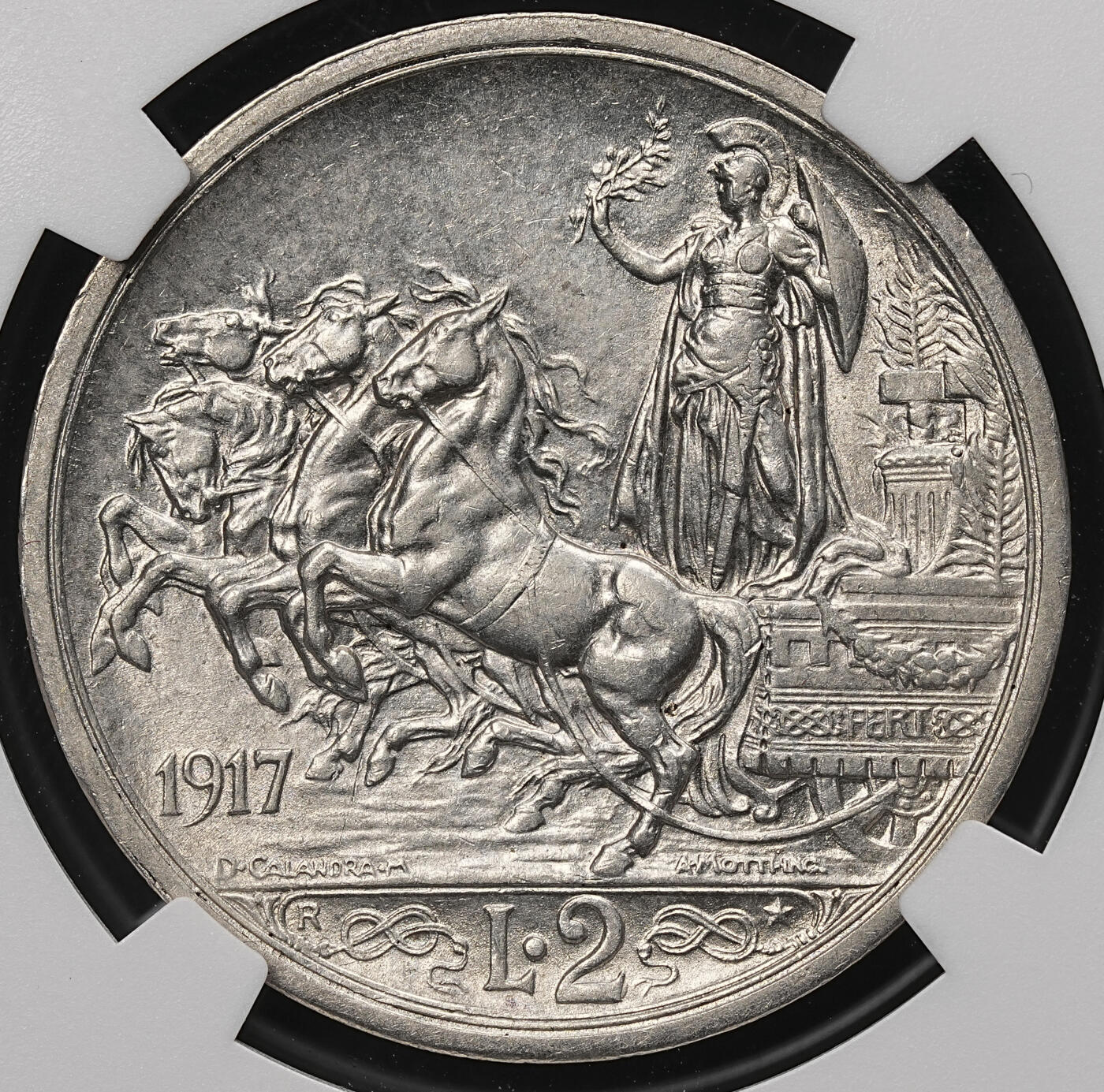 修遠堂世界钱币第106期，请看参拍说明 NGC AU58 1917年意大利马车2里拉银币 较少见年份