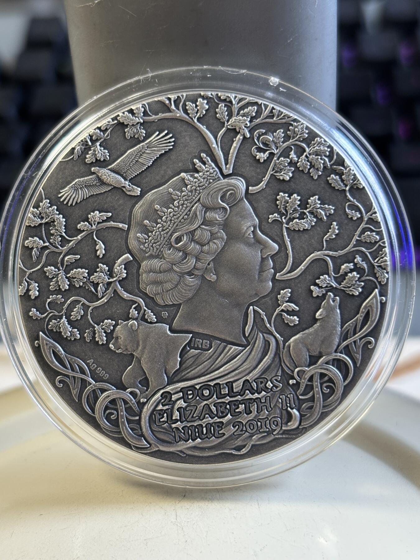 第193期拍卖 纽埃2019斯拉夫神系列2战神斯韦托维德2盎司银币，999银，发行500枚