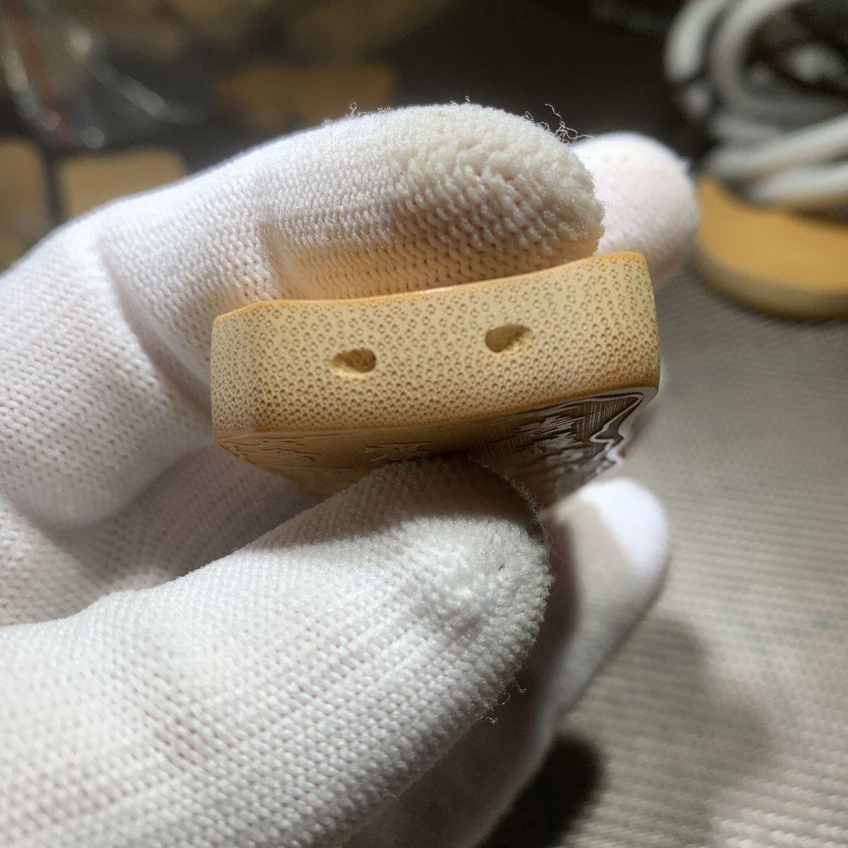 留青(法林窟)竹雕工艺平安挂件