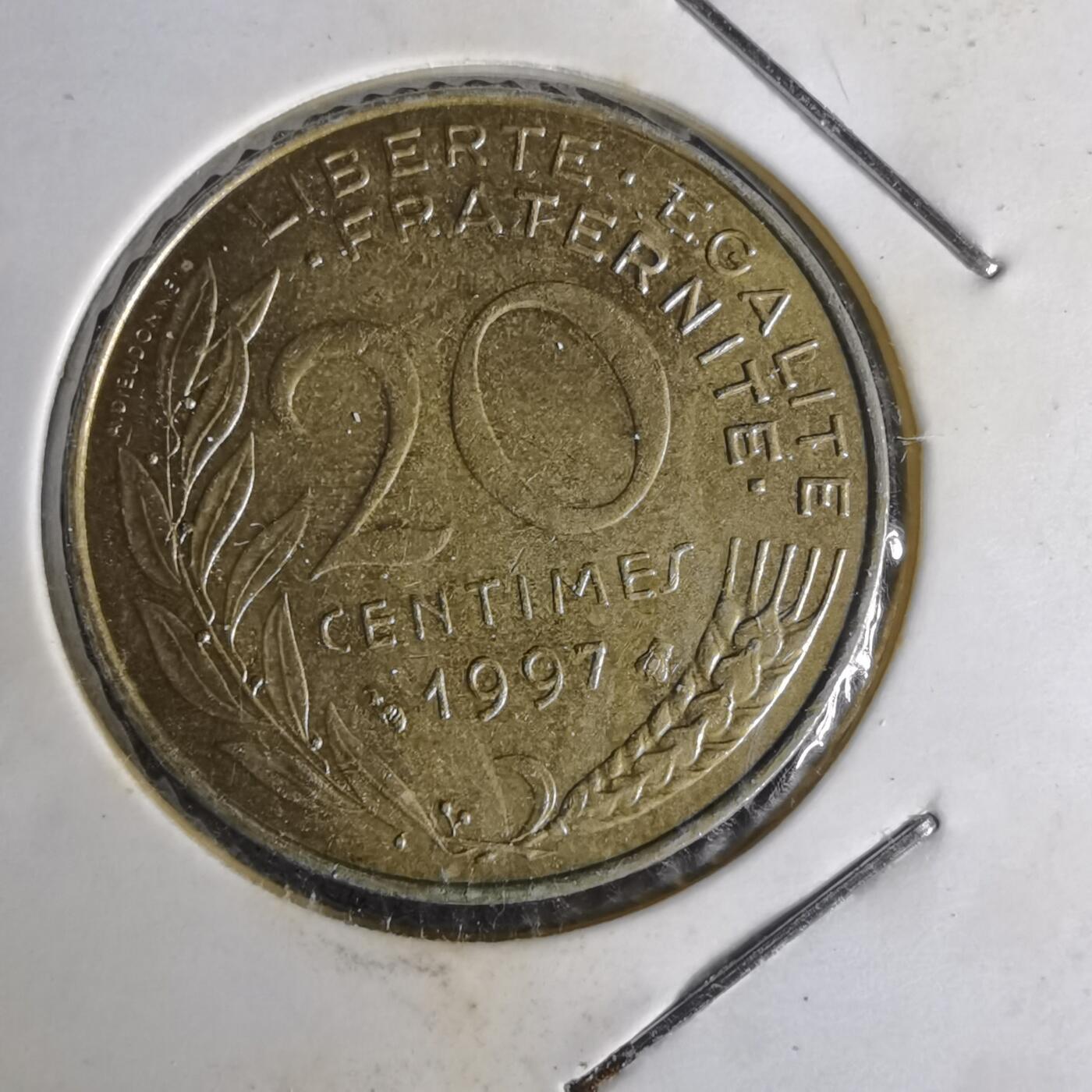 沼泽如烟--第1014场 法国1997年20分