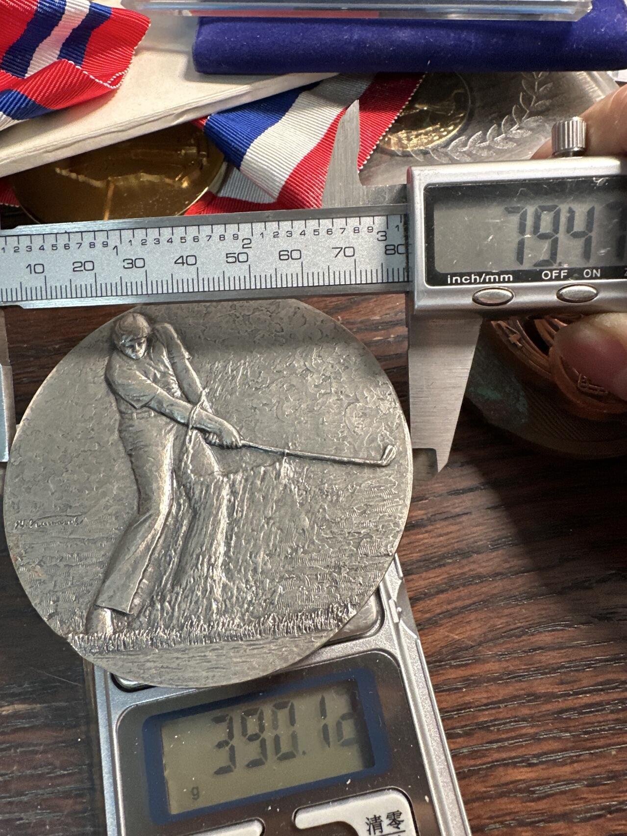 蒂克钱币-第59场 日本企业章 徽章拍卖 日本 高尔夫比赛 厚重纪念章80mm 354g