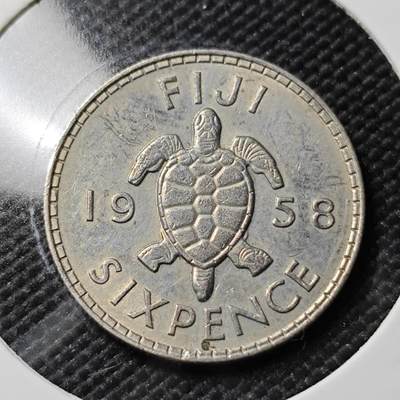 KK钱币收藏小铺   第403期 2月预留时间 周末发货 - 1958斐济6便士 