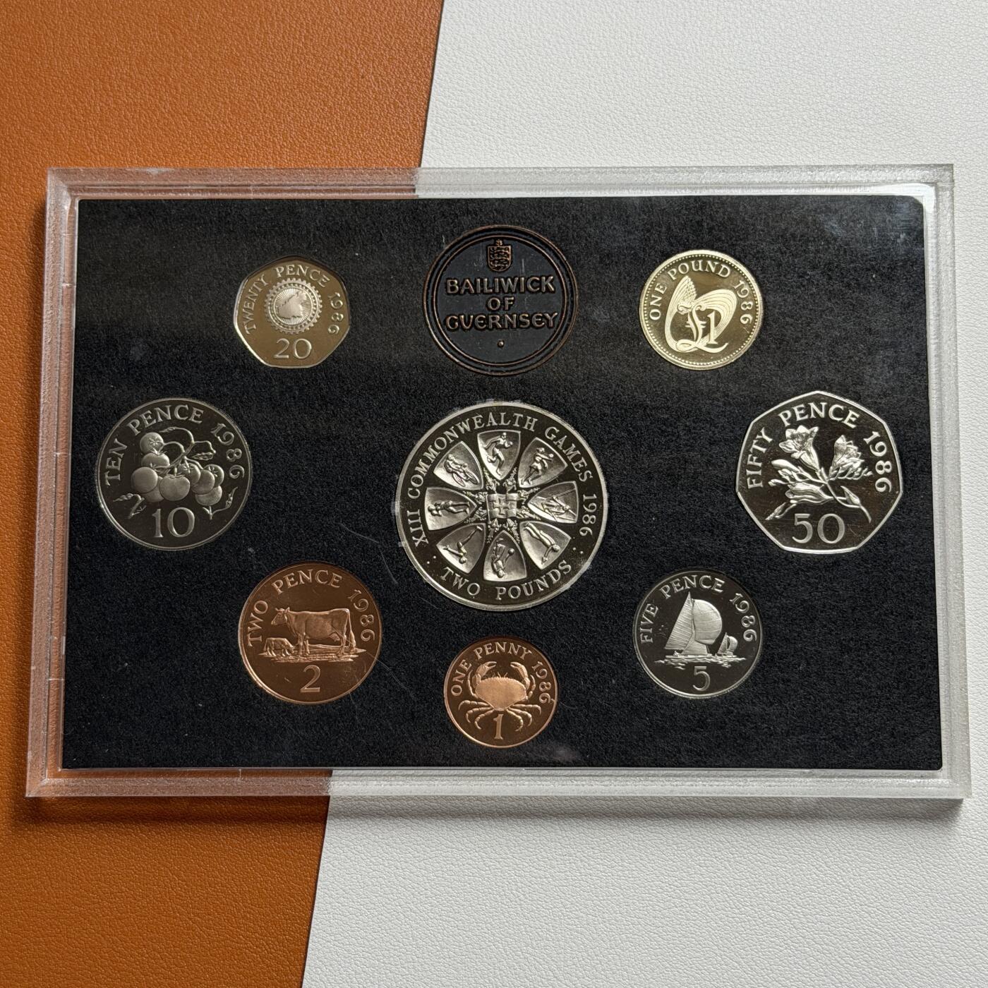 ＜星葵🌻钱币社＞硬币场·第71期·3月10日发货 根西岛1986年爱丁堡英联邦运动会盒装精制纪念套币