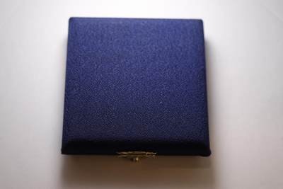 观钱近现代机制币拍卖No.003  意大利 1989 年 “抗癌斗争” 500 里拉纪念银币