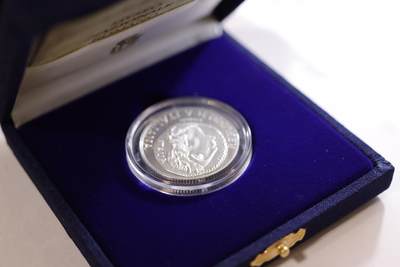 观钱近现代机制币拍卖No.003  意大利 1999 年罗马国家博物馆 2000 里拉纪念银币