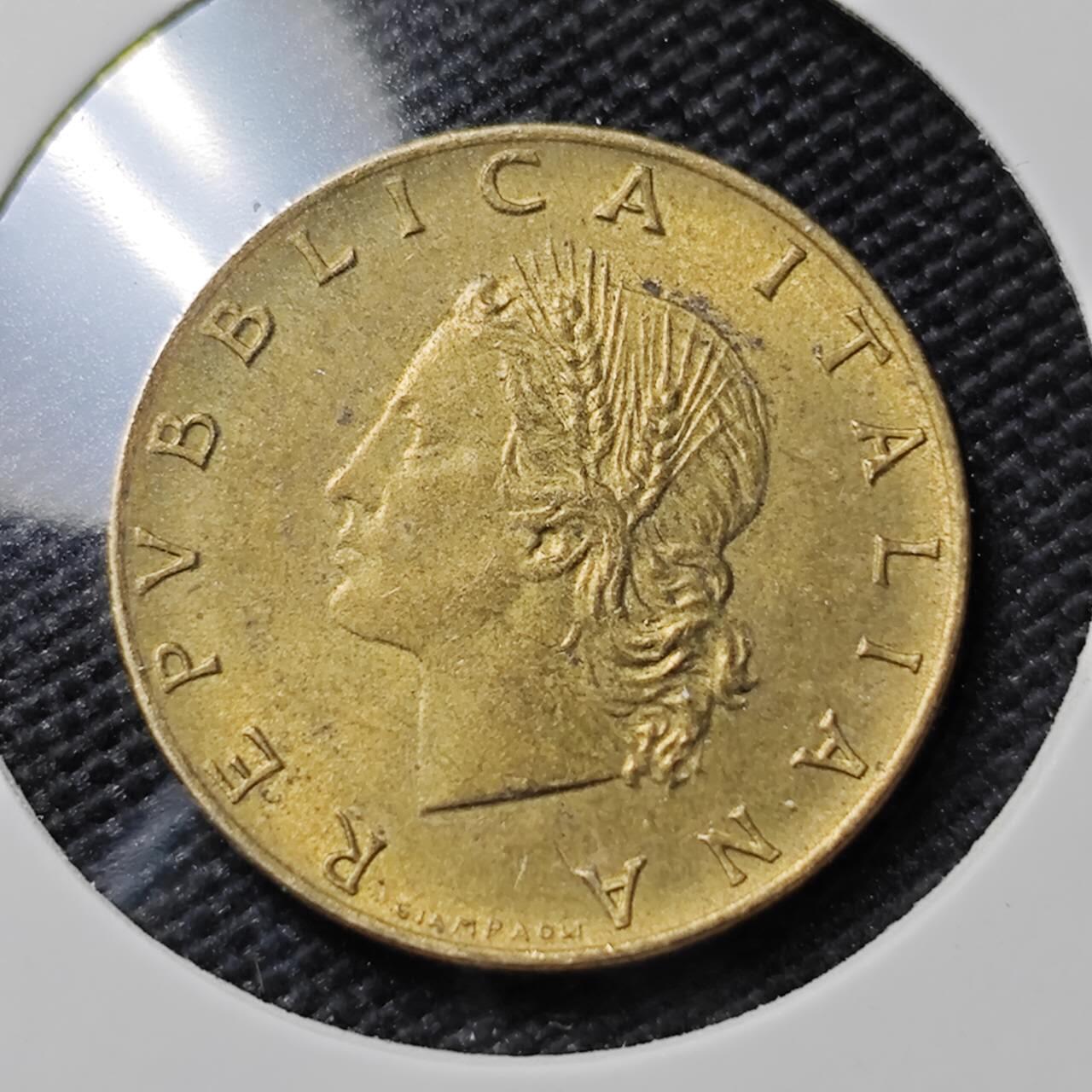 KK钱币收藏小铺   第402期 2月预留时间 周末发货  意大利20里拉铜币