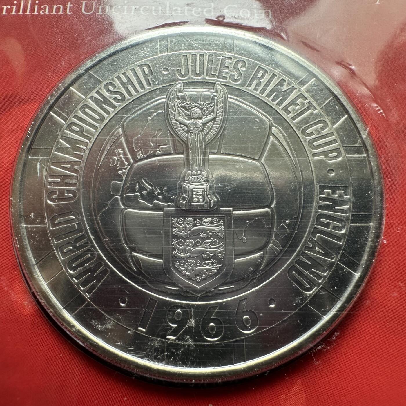 🌹外币初藏🌹🐯2026年第26场  各国纪念币专场 每周二四六晚8️⃣点 接代拍 奥尔德尼2016年英格兰世界杯夺冠50周年5英镑克朗型纪念币 原装卡