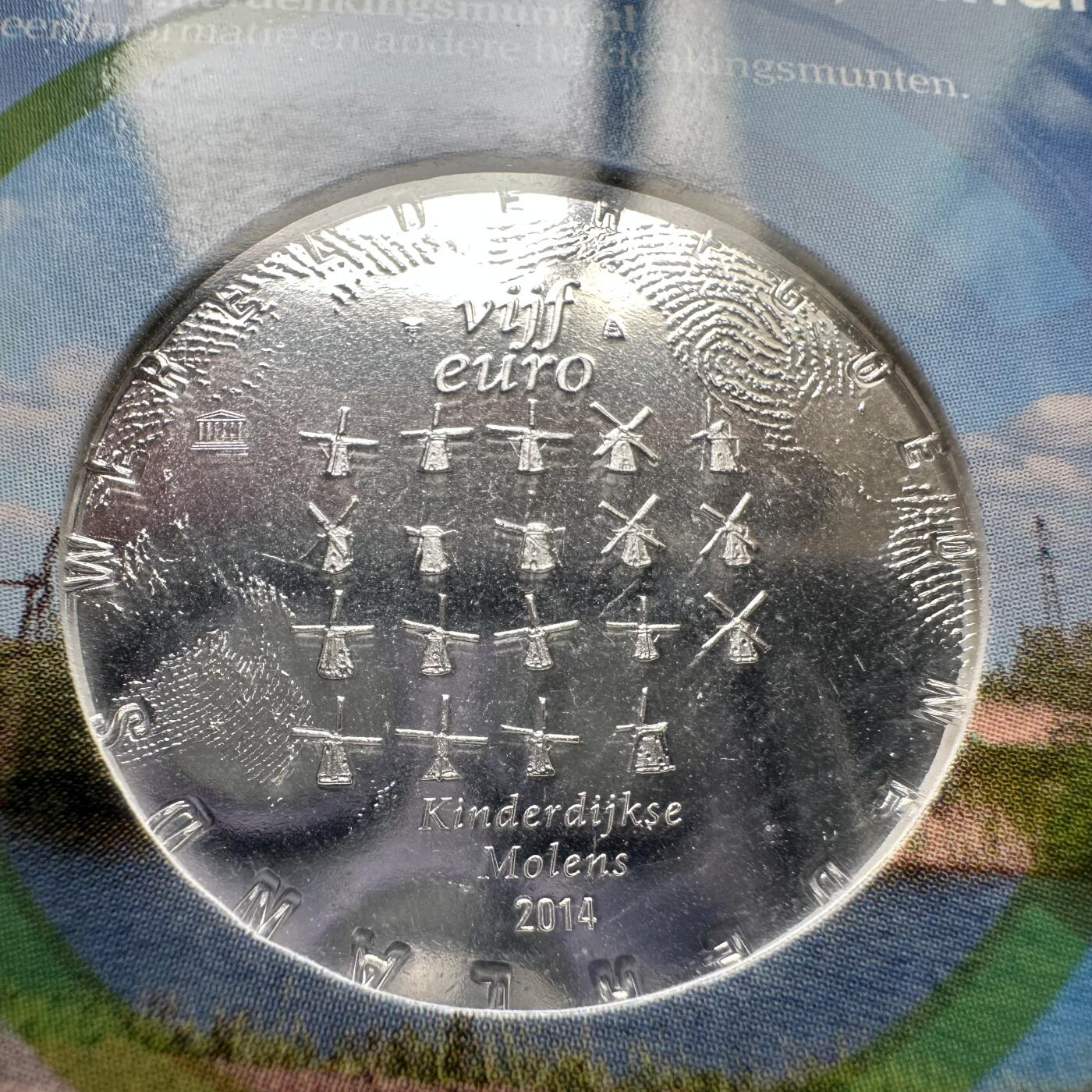🌹外币初藏🌹🐯2026年第26场  各国纪念币专场 每周二四六晚8️⃣点 接代拍 荷兰2014年金德代克-埃尔斯豪特风车群5欧元镀银纪念币，直径33mm，重10.5g