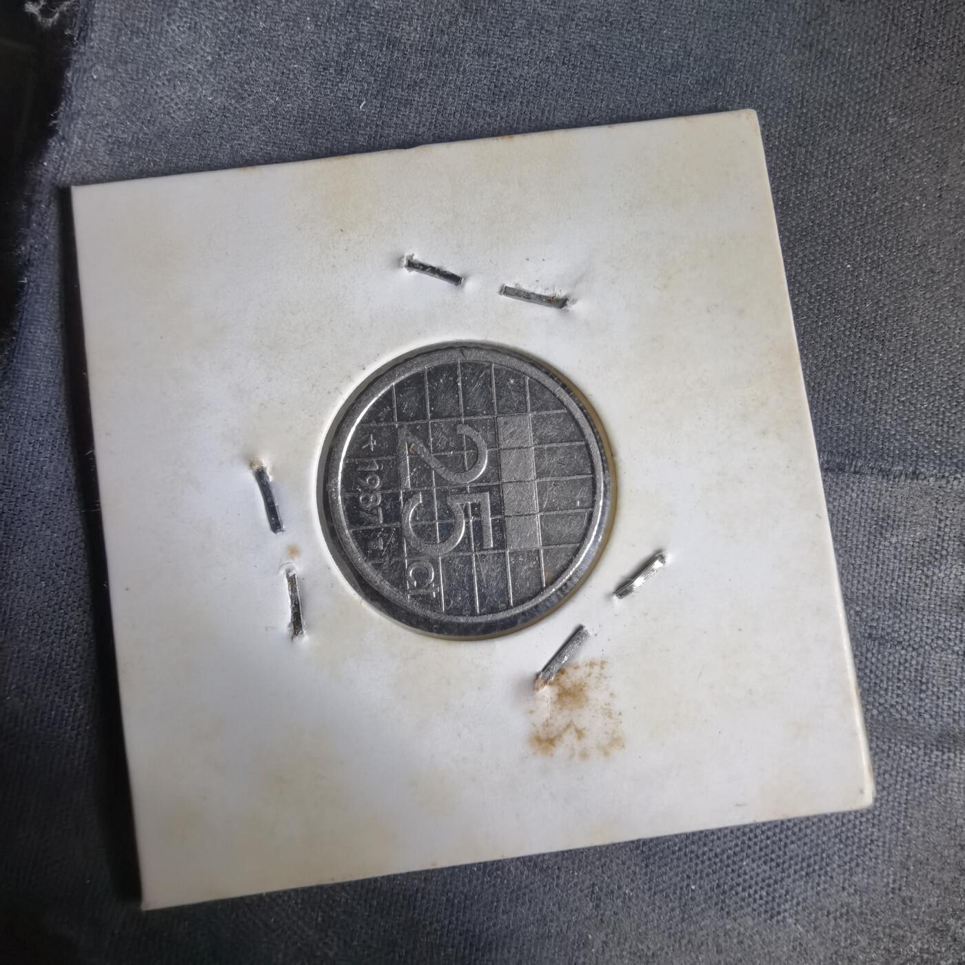 沼泽如烟--第1014场 荷兰1987年25分