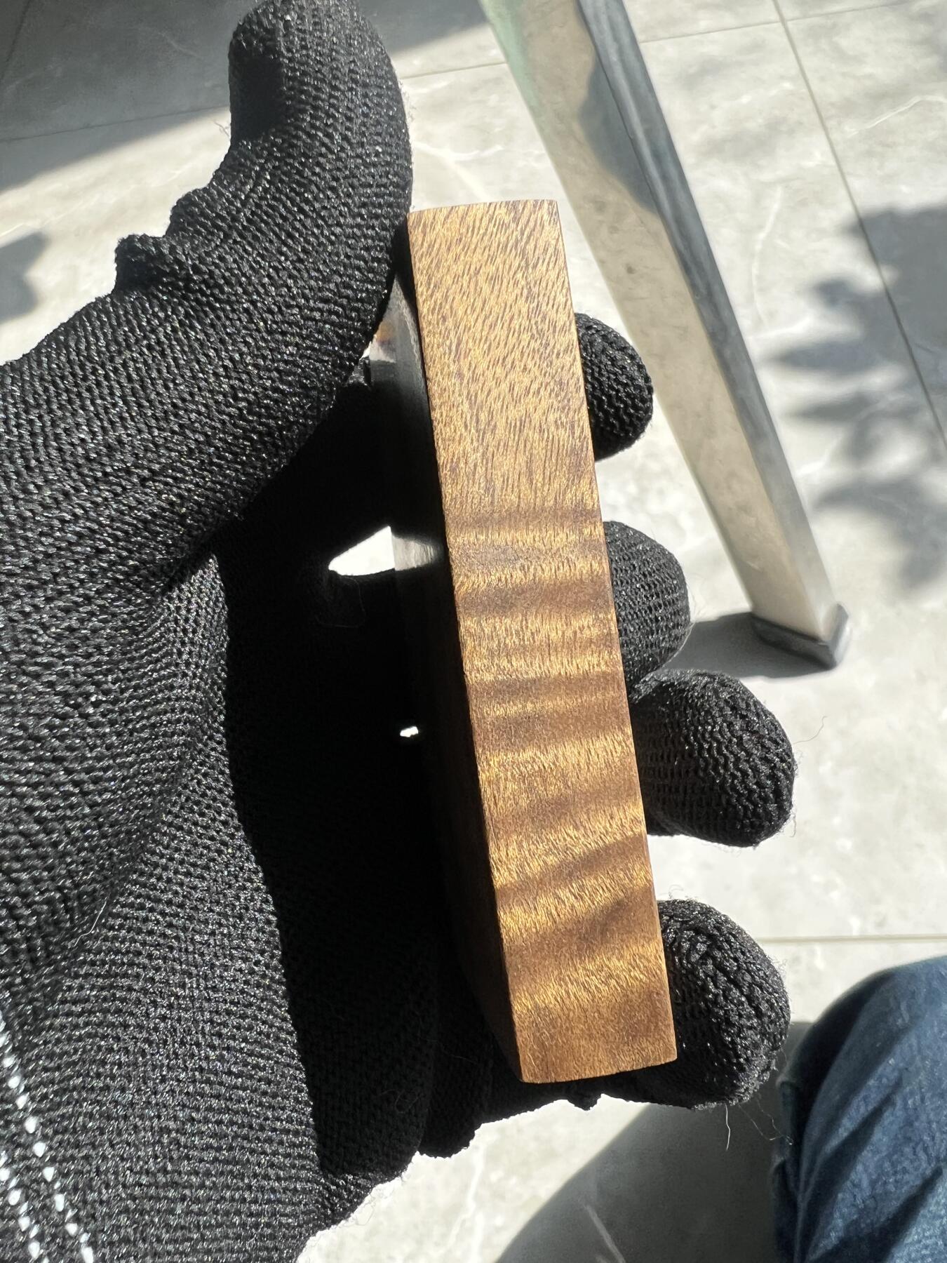 零元拍：NO.27金丝楠平安无事牌，满水波香喷喷的小金砖，金光闪闪，72/42/13MM