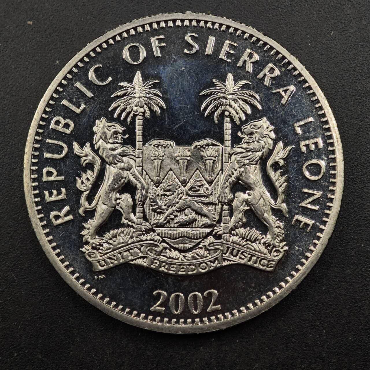  【淘币小摊】限时拍第八百七十八拍   克朗币邮币封场    每周一统一发货 塞拉利昂2002年女王母亲1元纪念币