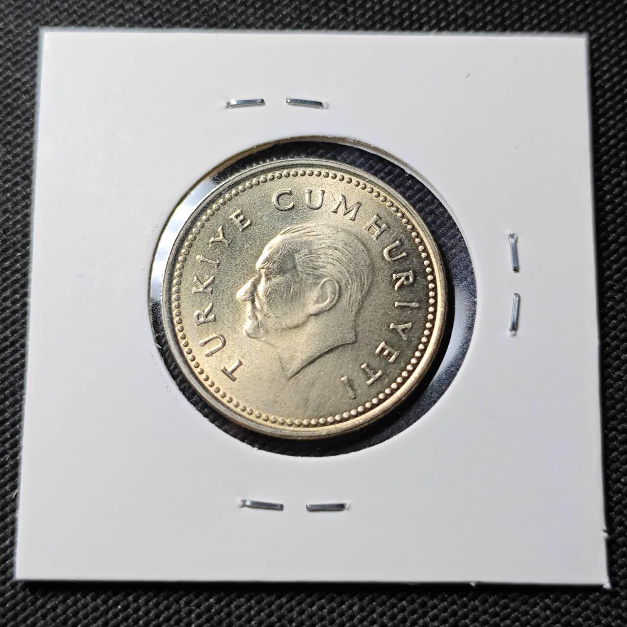 KK钱币收藏小铺   第403期 2月预留时间 周末发货  1993土耳其1000里拉好品