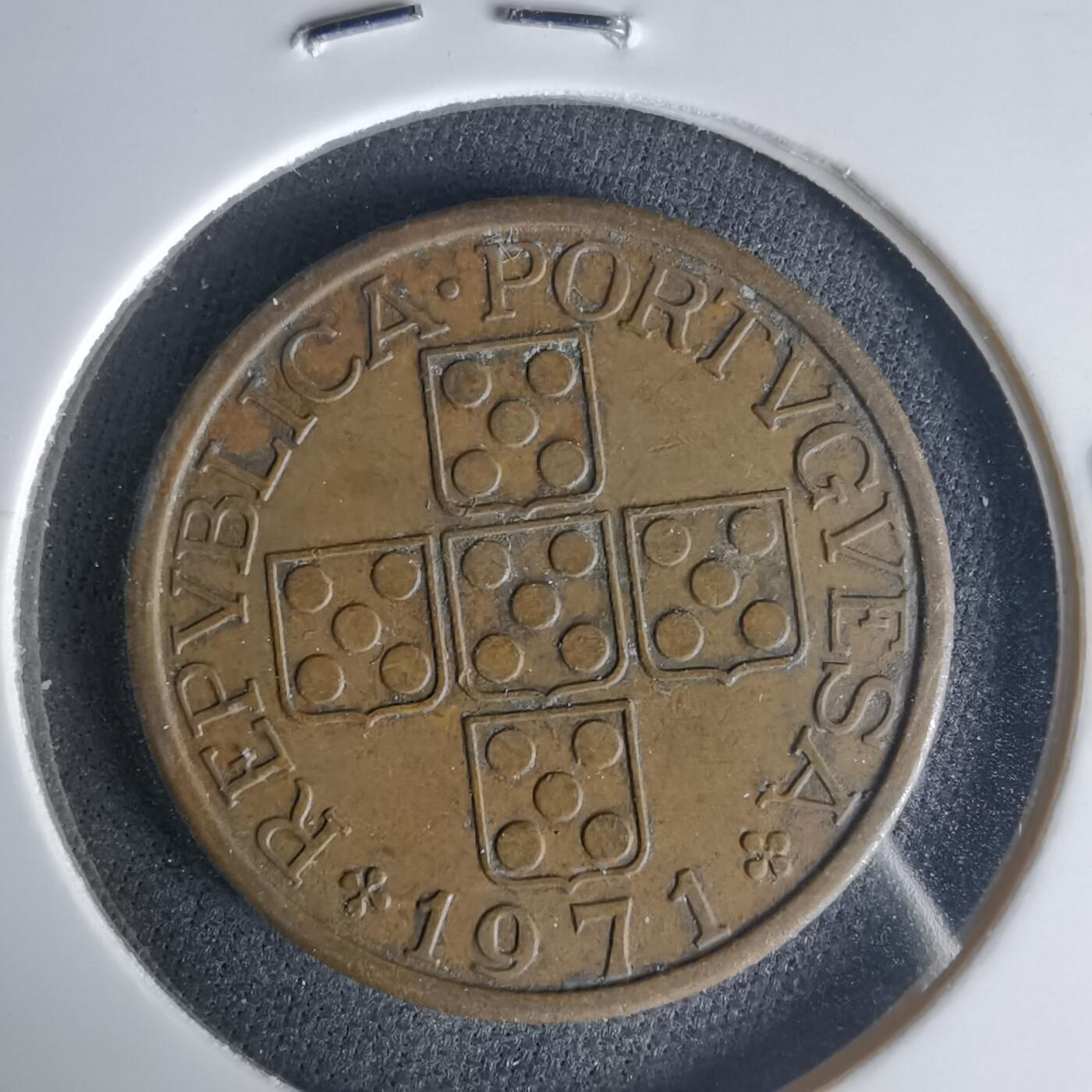 沼泽如烟--第1015场 葡萄牙1971年50分