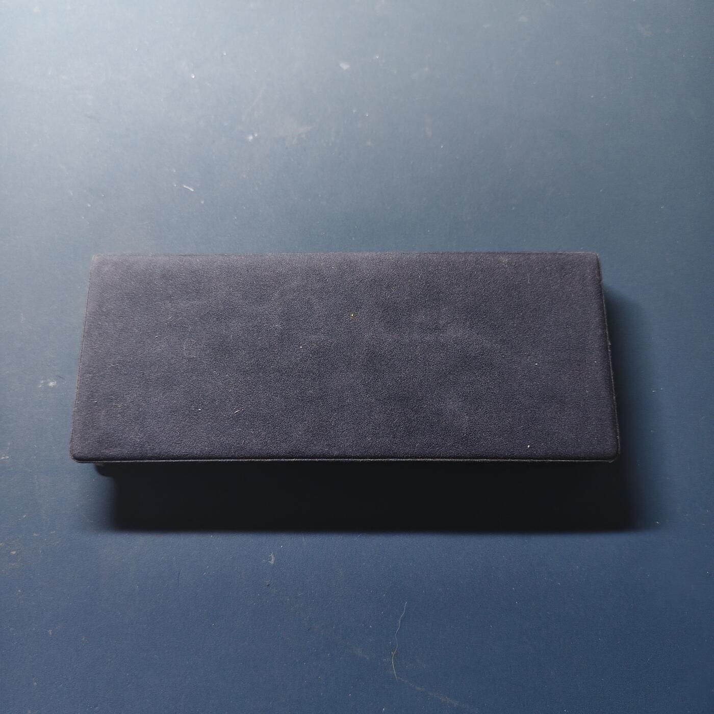 【全场包邮】纯粹捡漏拍511场  【少见】苏联1987年十月革命70周年官方盒装（苏联赚外汇对外经济事务银行盒装）3枚精制纪念套币