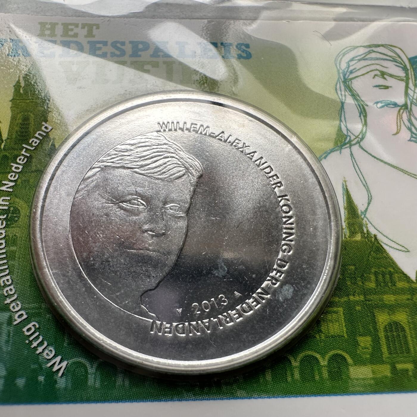 🌹外币初藏🌹🐯2026年第26场  各国纪念币专场 每周二四六晚8️⃣点 接代拍 荷兰2013年和平宫百年5欧元镀银纪念币，直径33mm，重10.5g