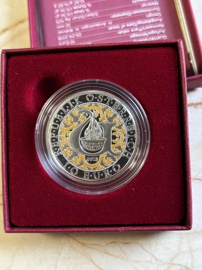 第193期拍卖 - 奥地利2018年天使系列4光明天使精制彩色纪念银币，925银，15.5克，发行30000枚