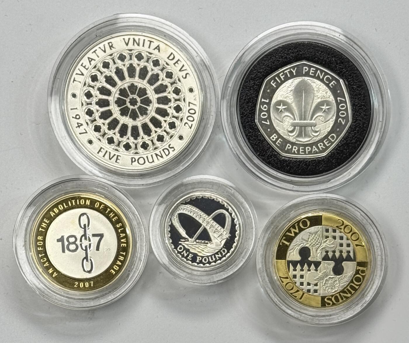 S&S Numismatic世界钱币-拍卖 第121期  英国2007年5枚精制纪念银币 加厚版 盒证齐全（50便士/1/2/5英镑）合集141.56克925银